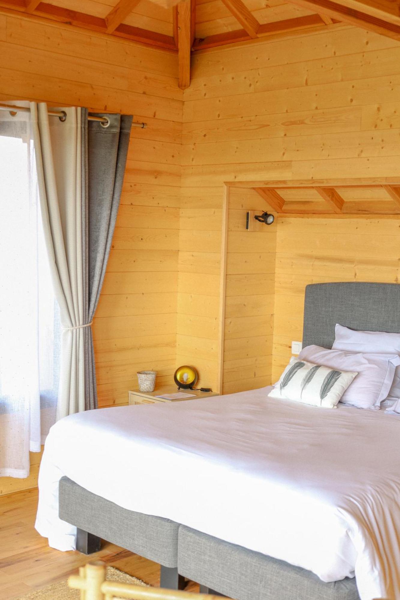 Le Domaine De La Tour Des Vents Bed & Breakfast Bergerac Exterior foto