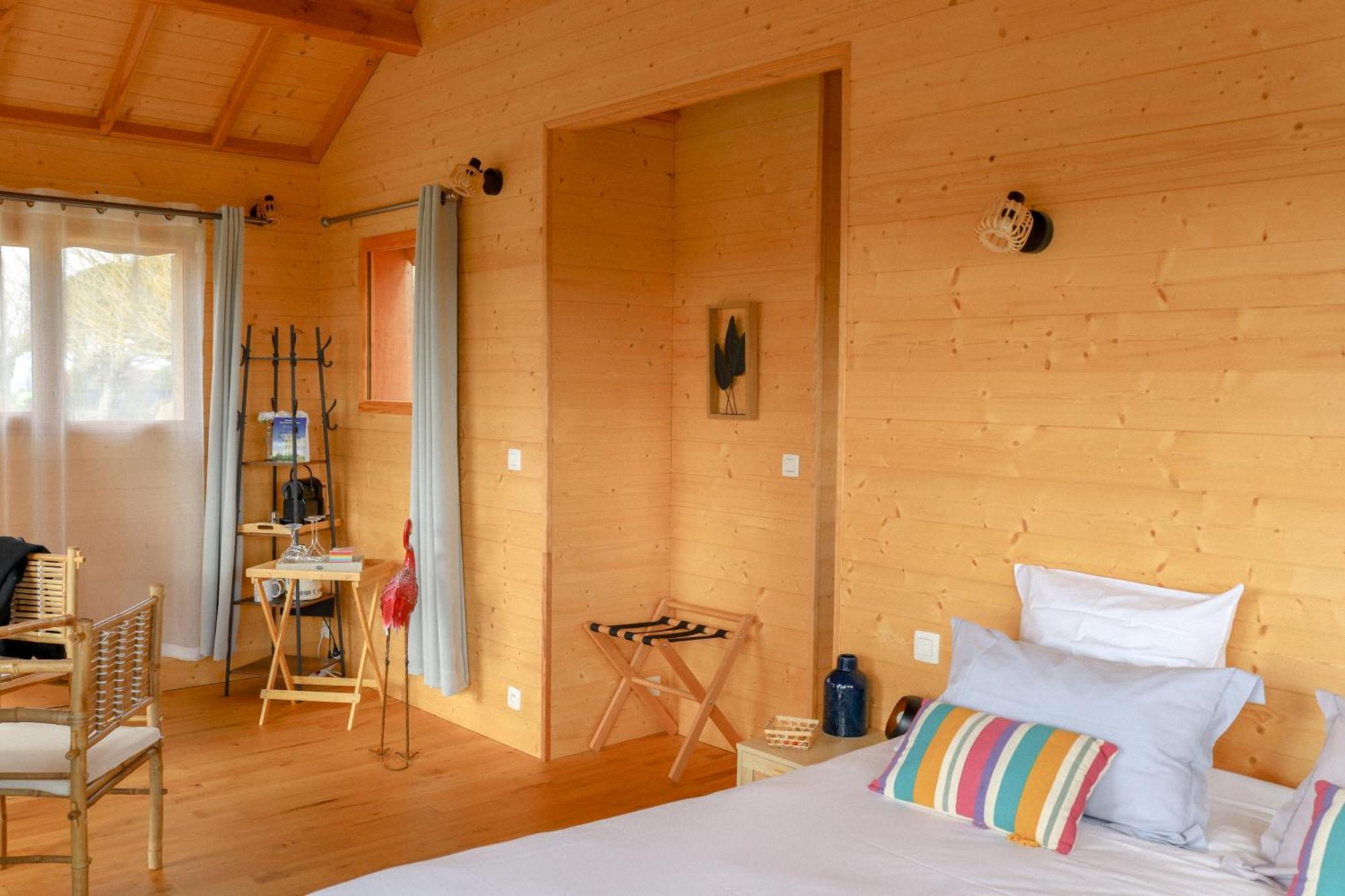 Le Domaine De La Tour Des Vents Bed & Breakfast Bergerac Exterior foto